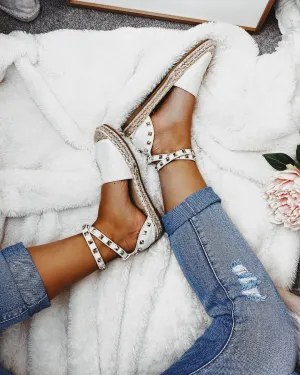 Cross My Heart Espadrilles in White