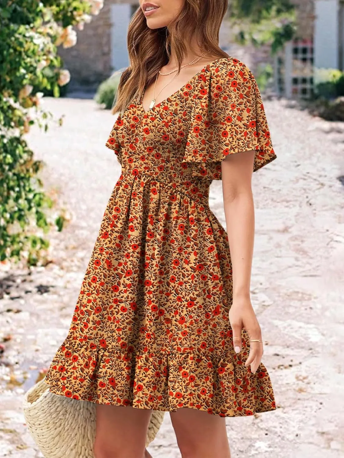 Womens Cute Floral Smocked V Neck Flutter Sleeve Sundress with Pockets Casual Spring Summer Dresses for Women 2025